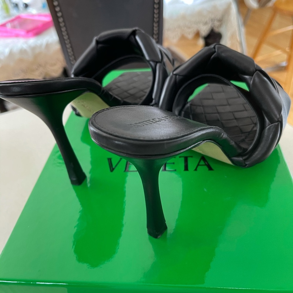 Bottega mules